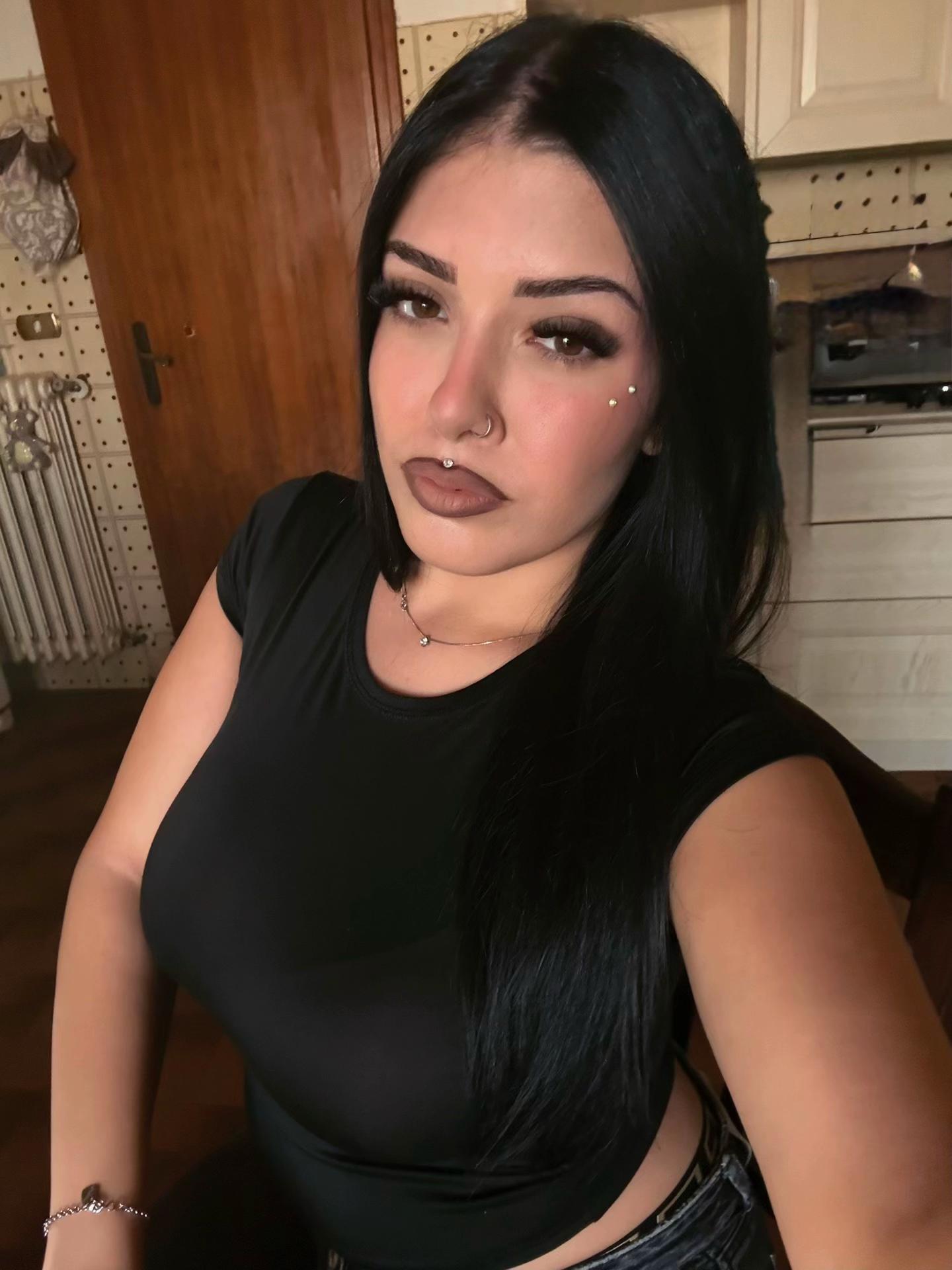 @𝟏𝟕