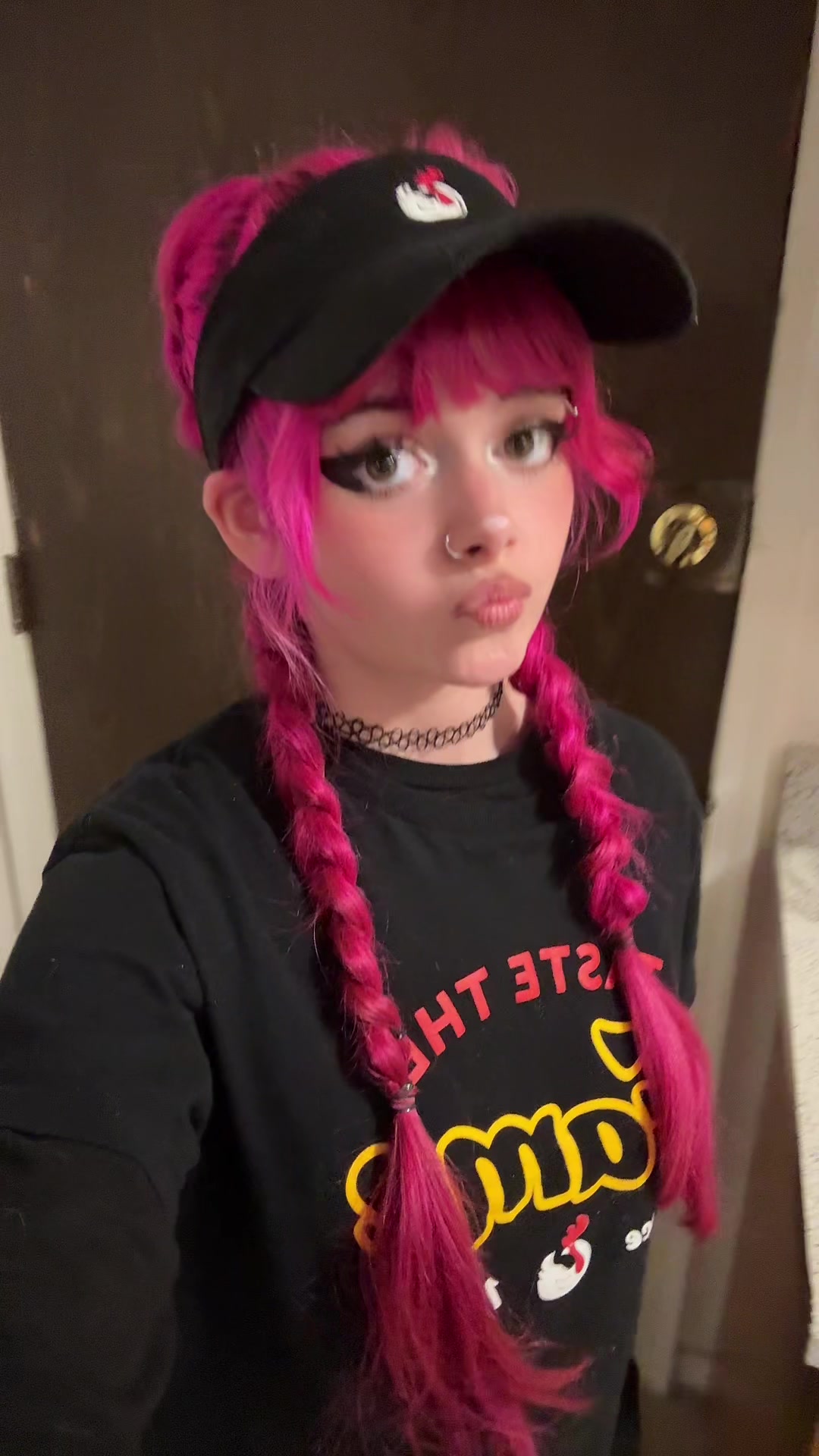 @🖤