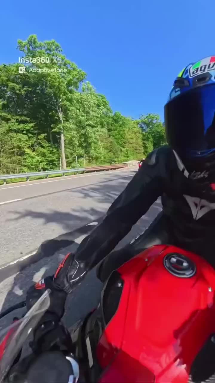 @RobbieMotoBikers🔥