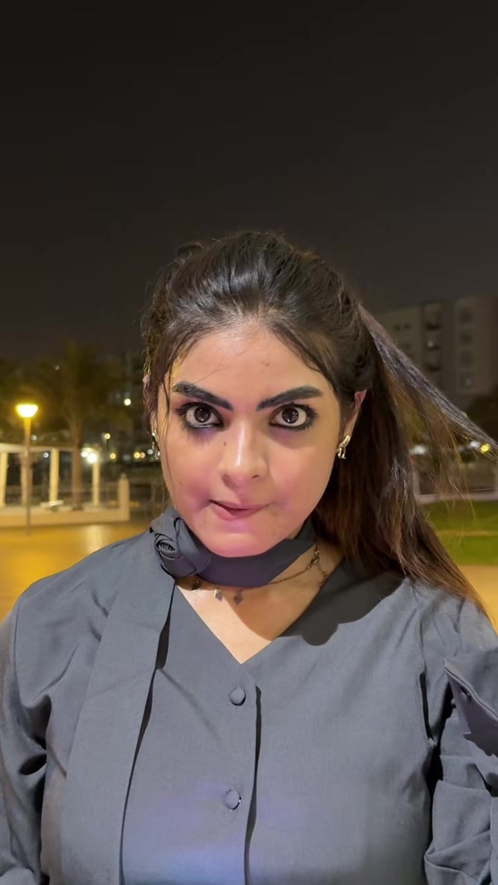 @chayaschu