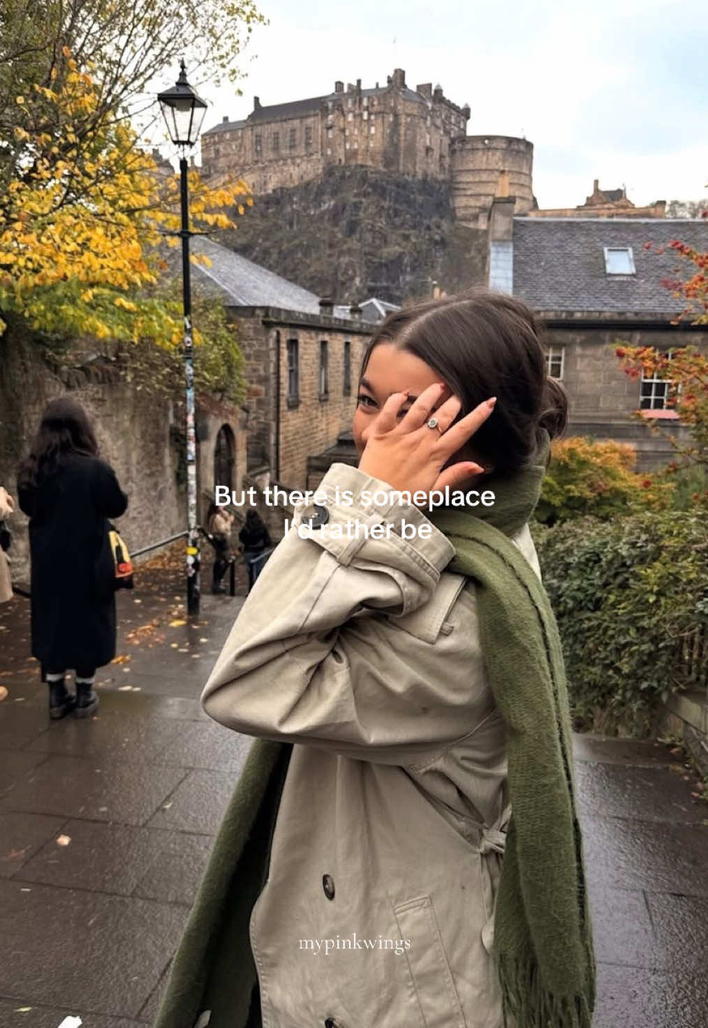 @𝒫𝒾𝓃𝓀 𝓌𝒾𝓃𝑔𝓈