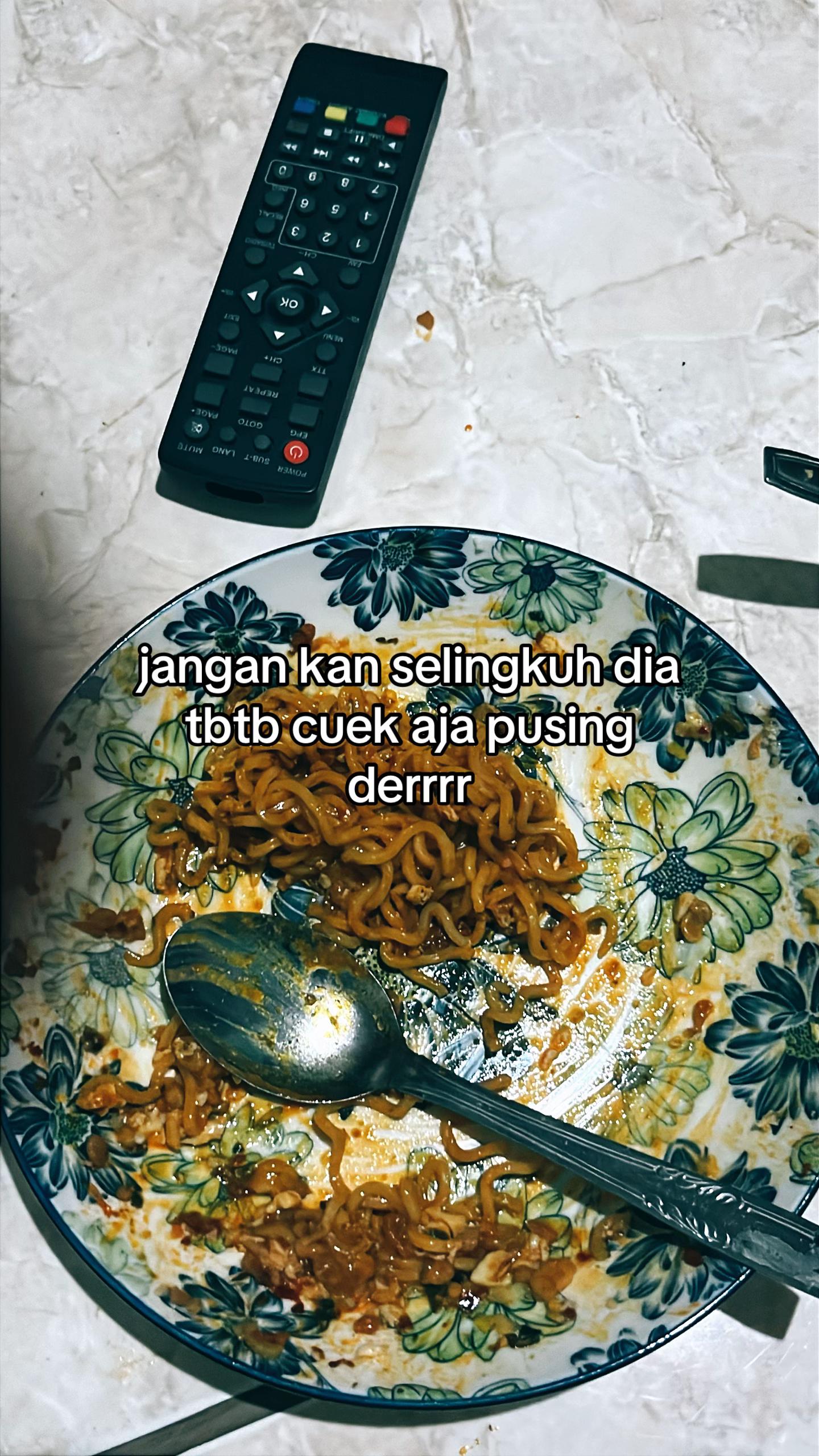 @maliaaa