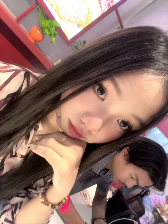 @e
