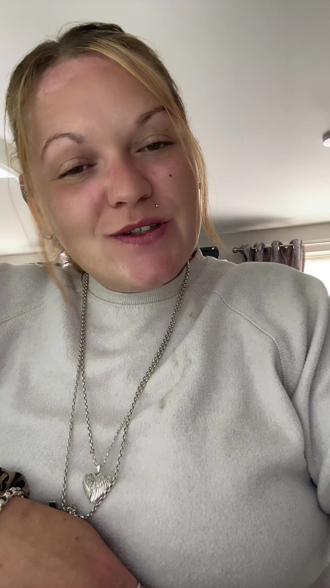 @JadeeBeann