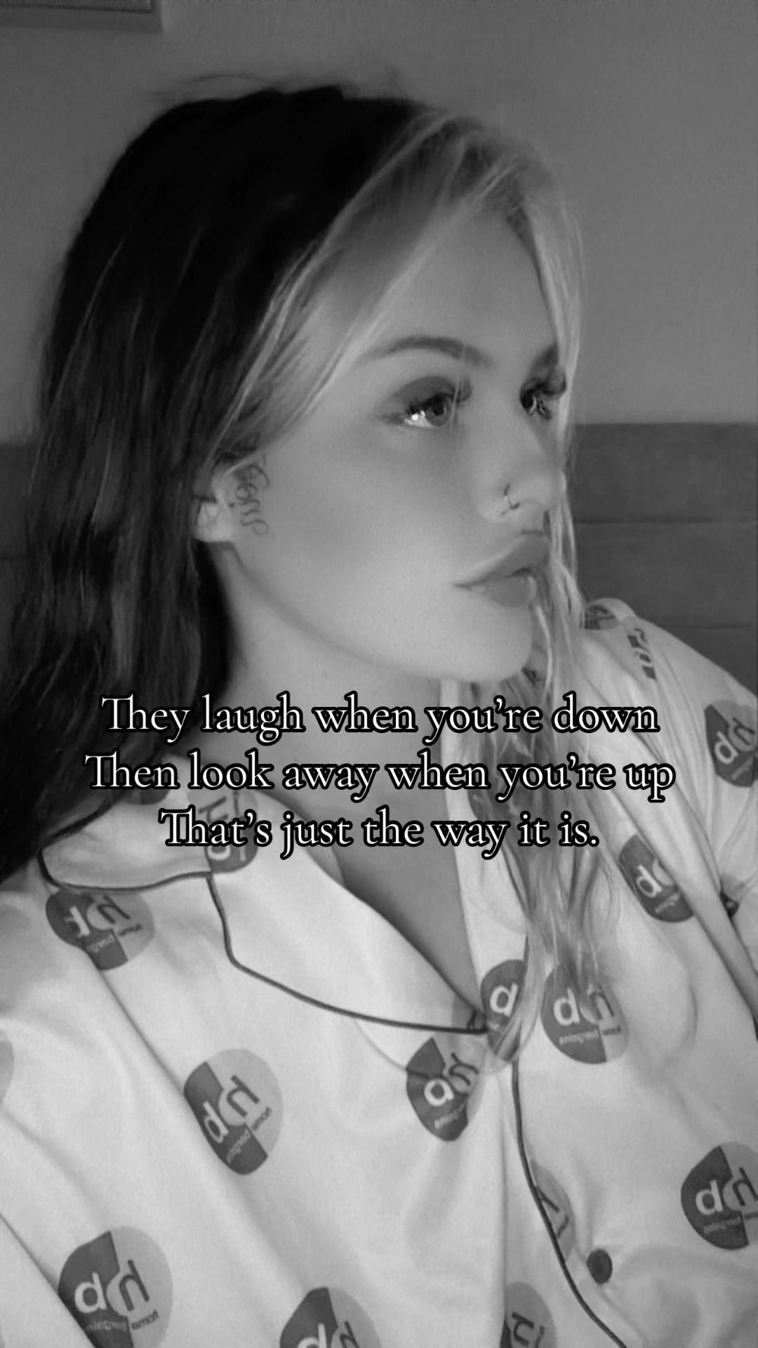 @✨𝕶𝖎𝖆𝖘𝖒𝖎𝖙𝖍✨