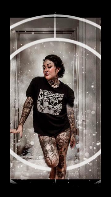 @Morbid pinup