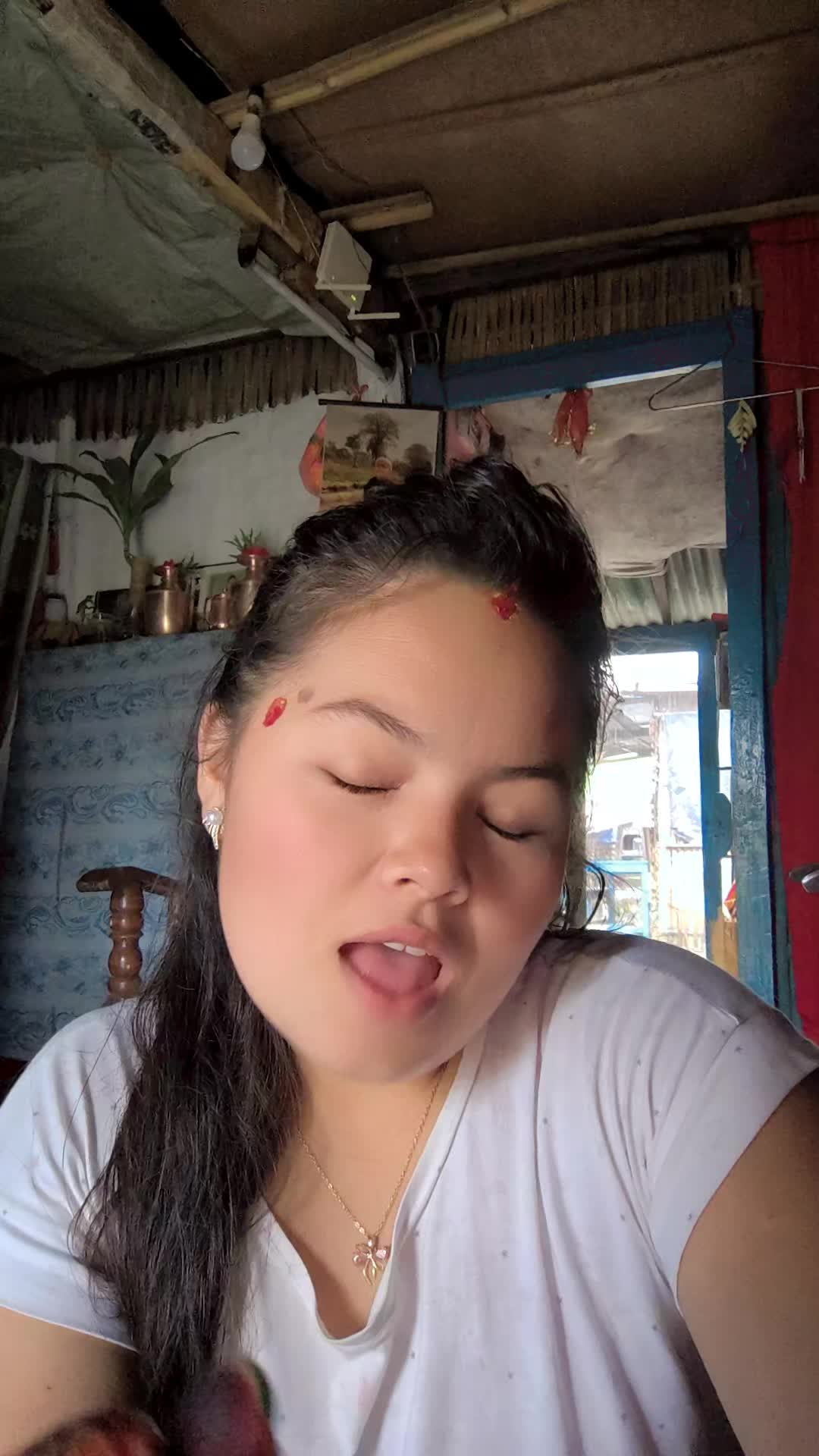 @So Pri Y@