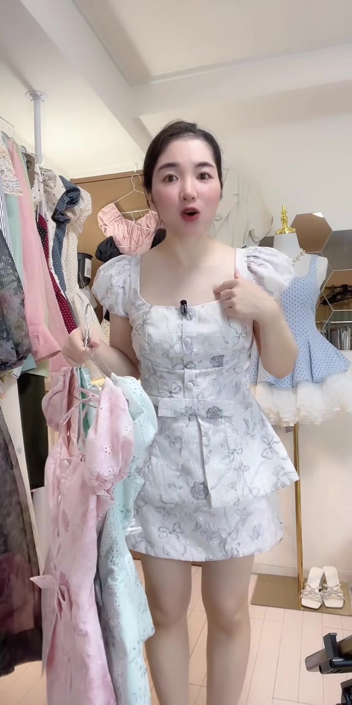 @HĐ BOUTIQUE