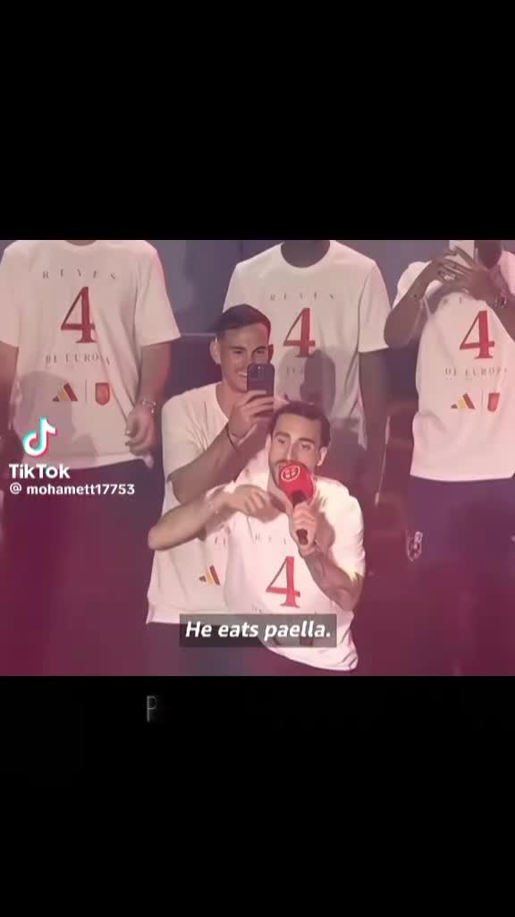 @aistronguer🙀