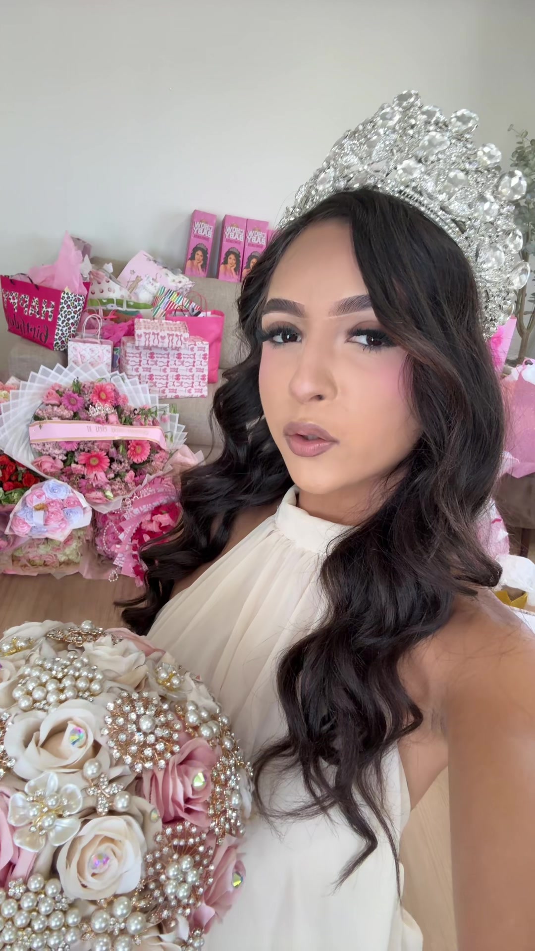 @chowbabygirl