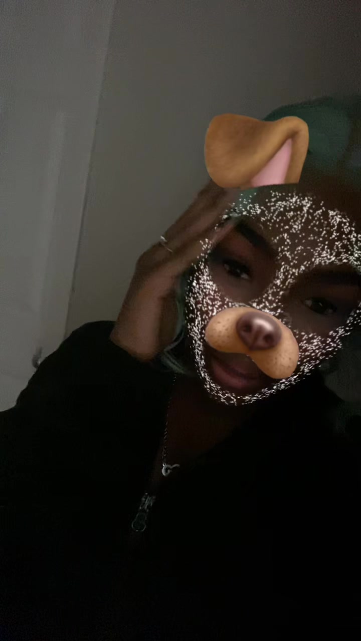 @Laybackforme😼