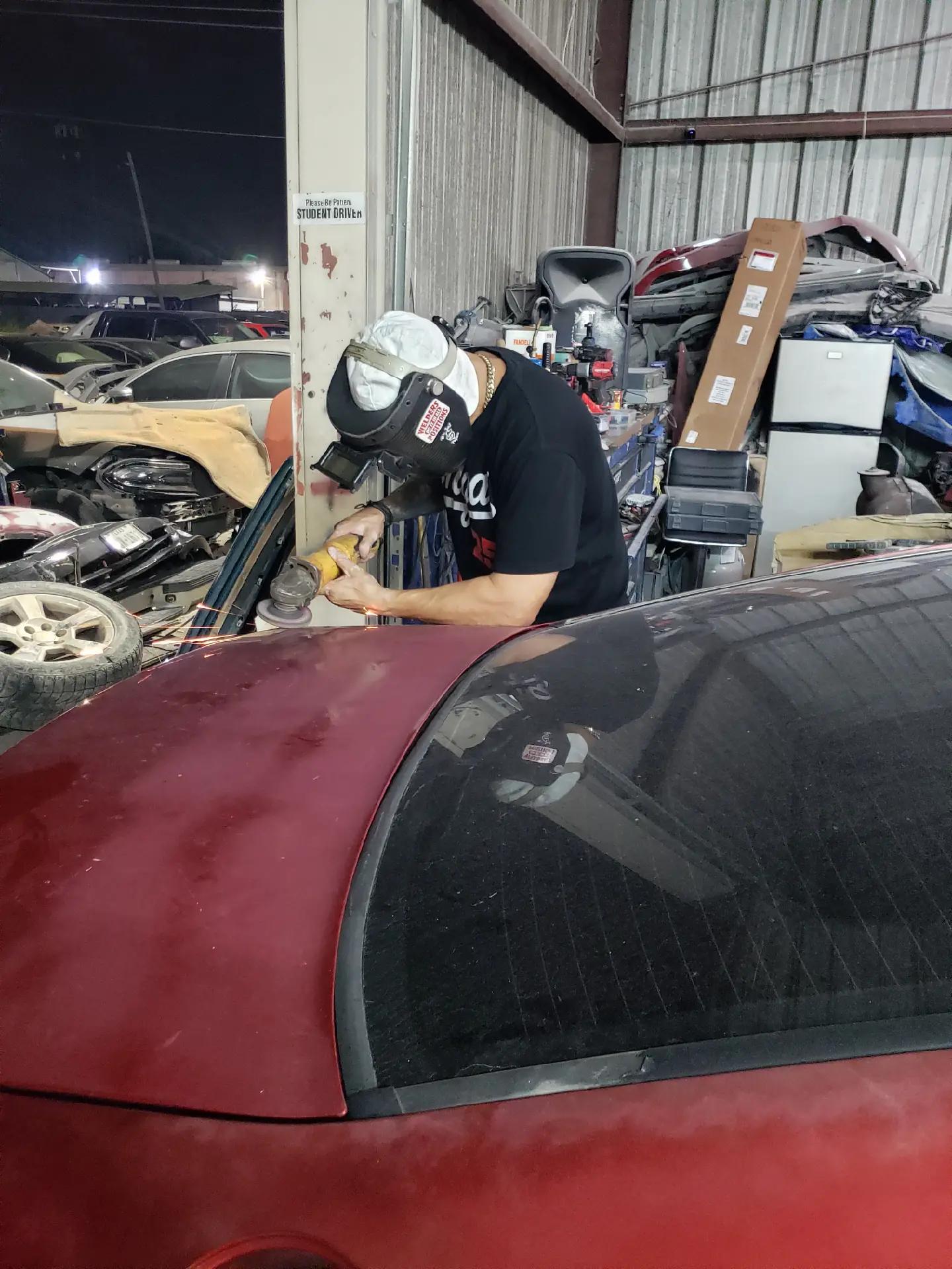 @A&M Auto body works Arnaud Eba