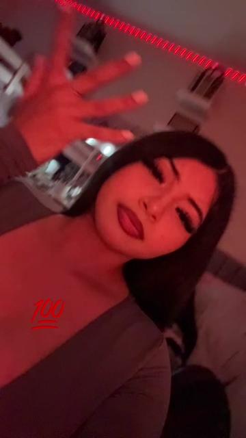 @♛󠁮󠁮