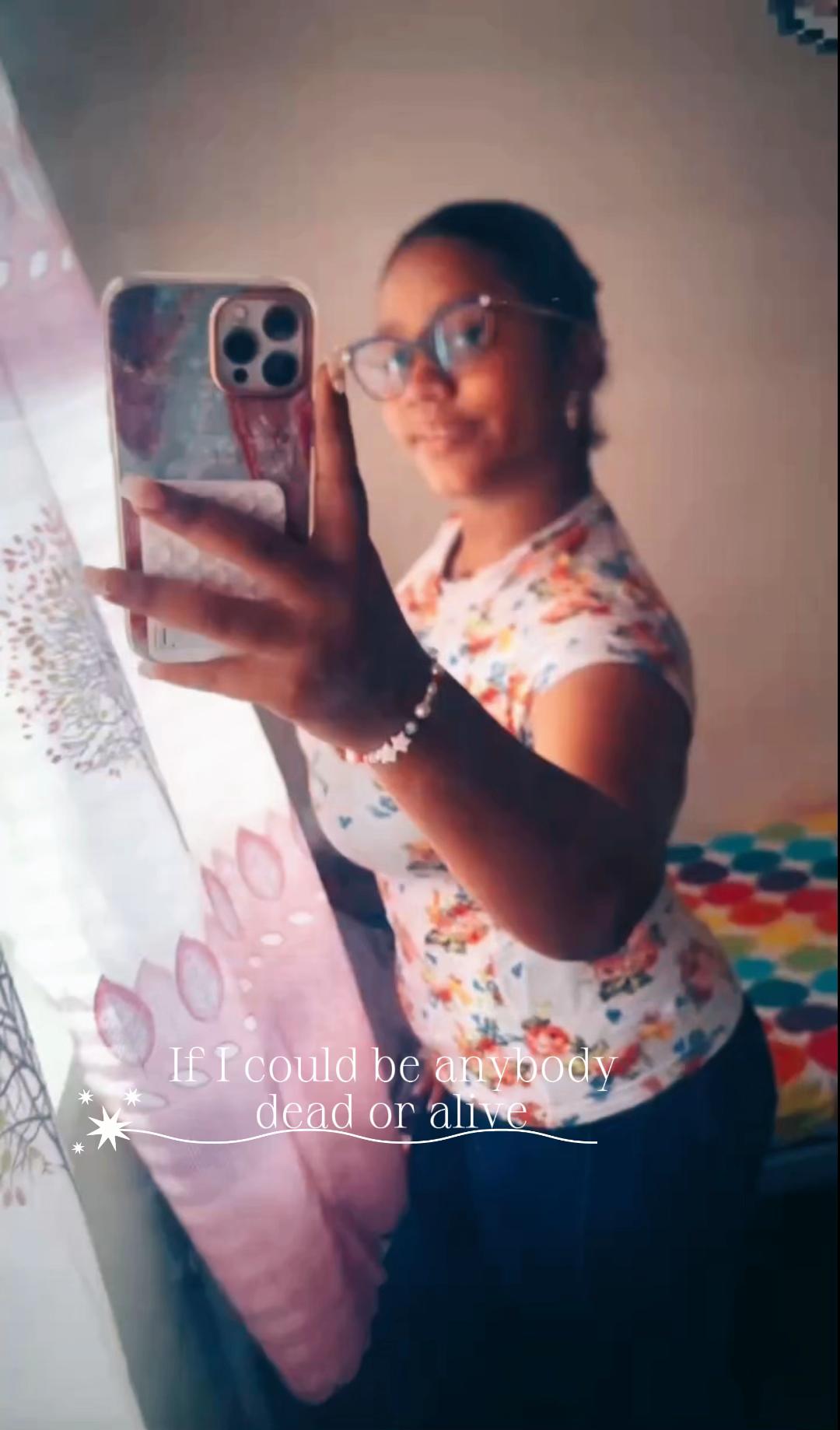 @Sofiiii