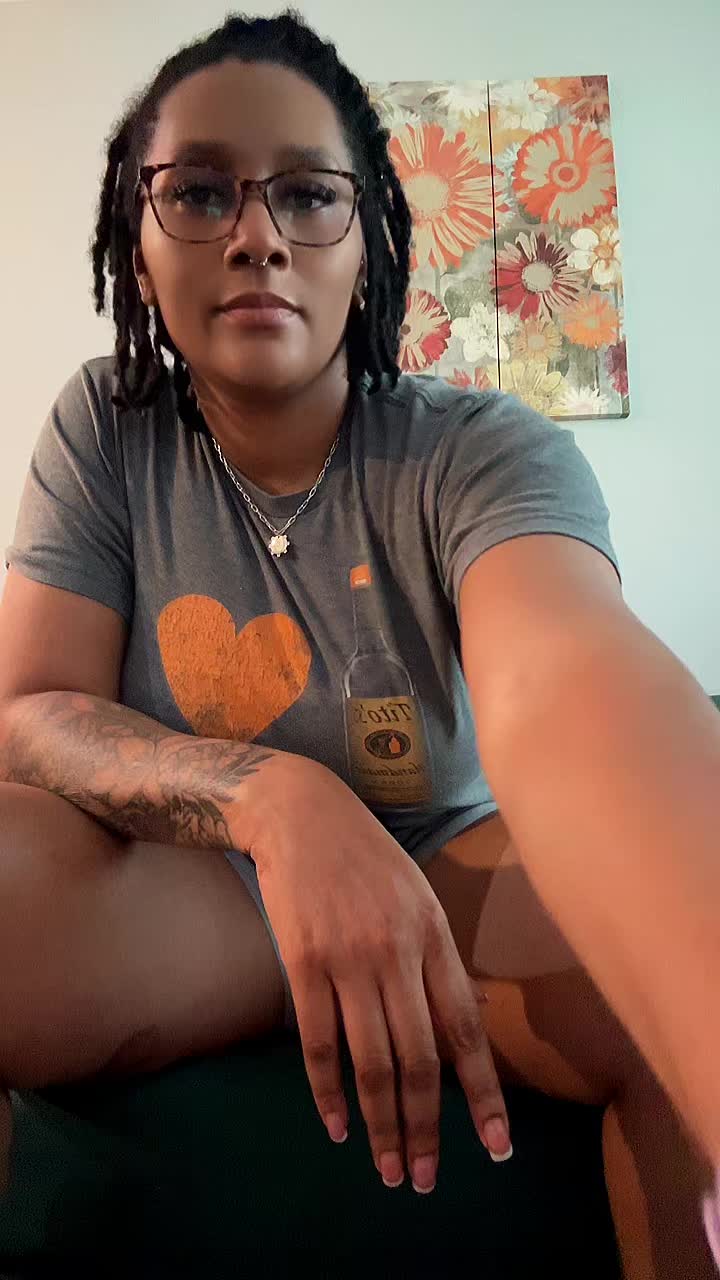 @pretty__younique