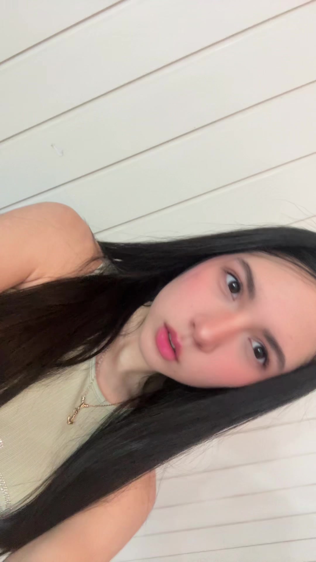 @Vicky4n