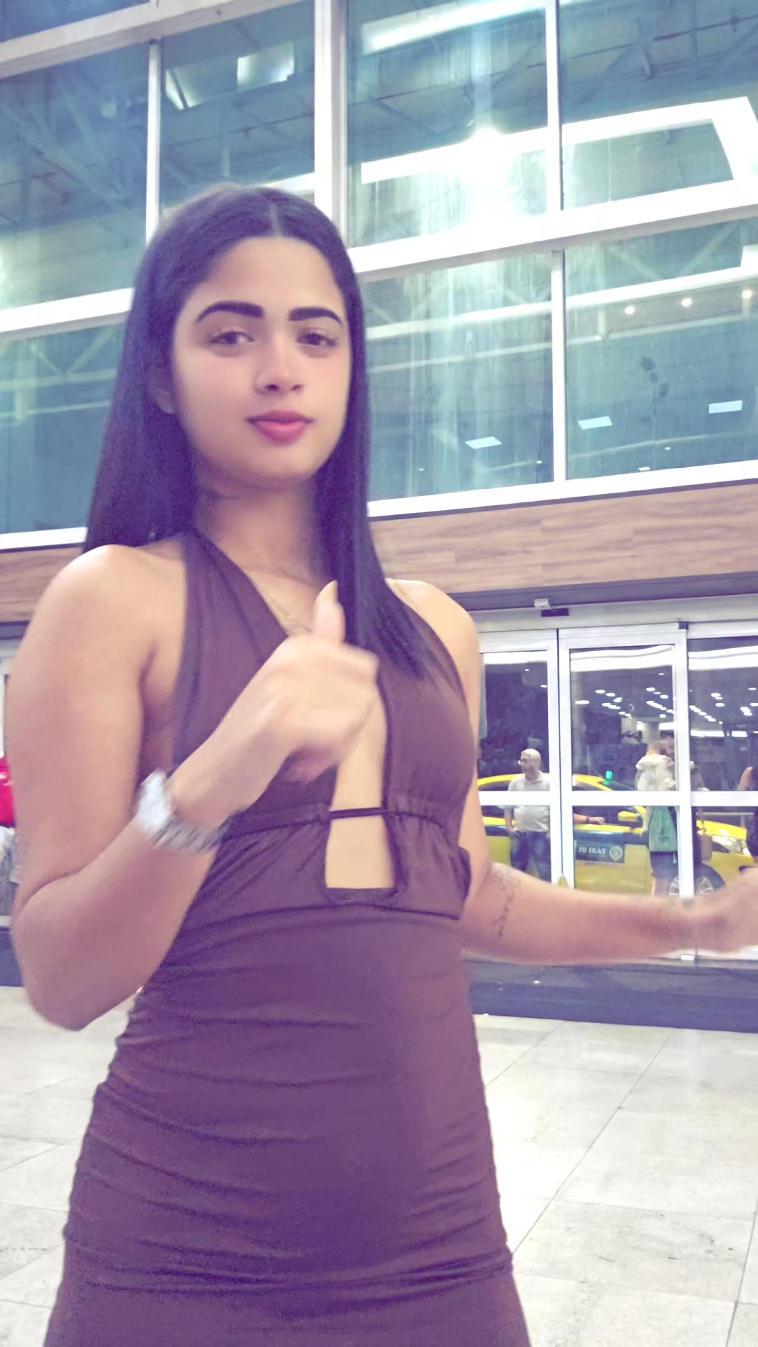 @IanaCarolina