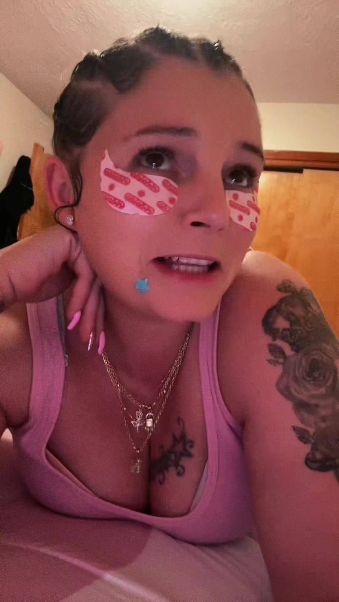 @Thacoco