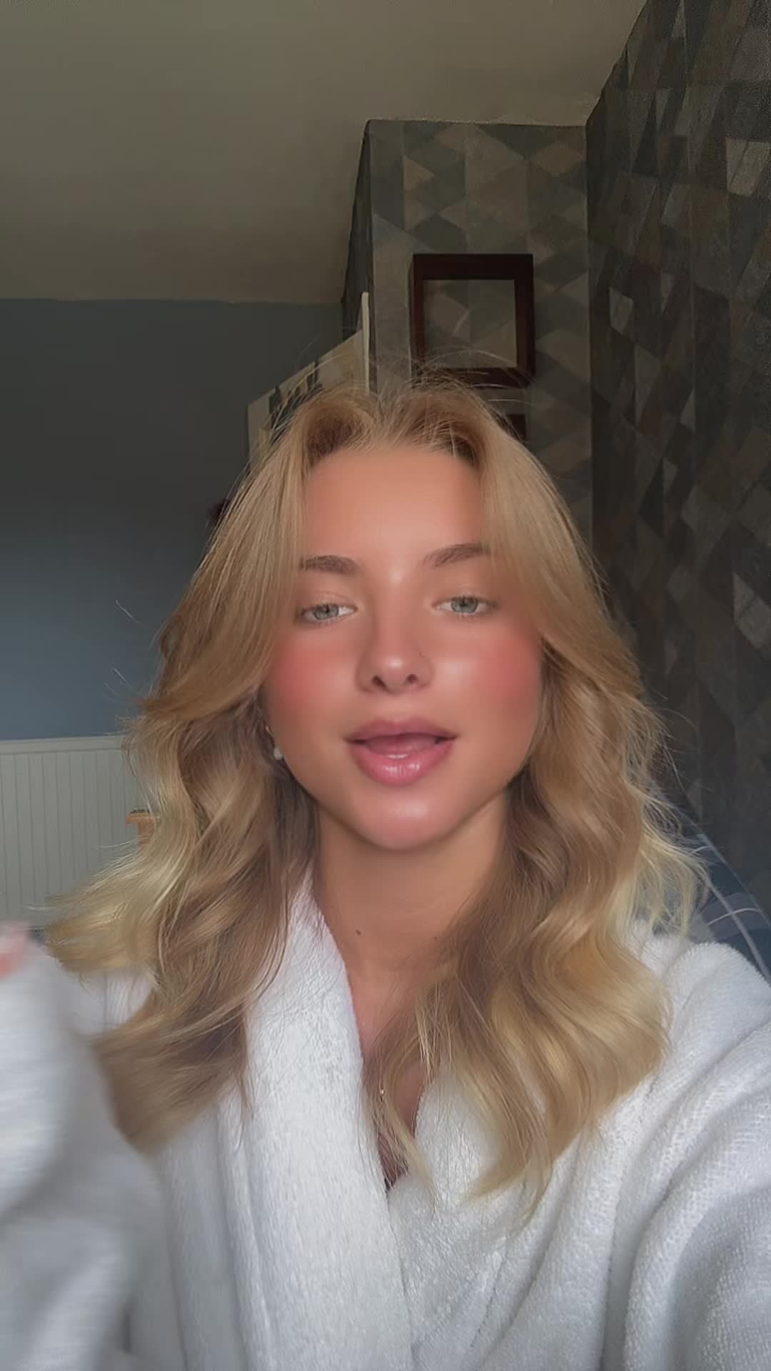 @𝑩𝒆𝒄𝒄𝒂⁷⁷⁷💫