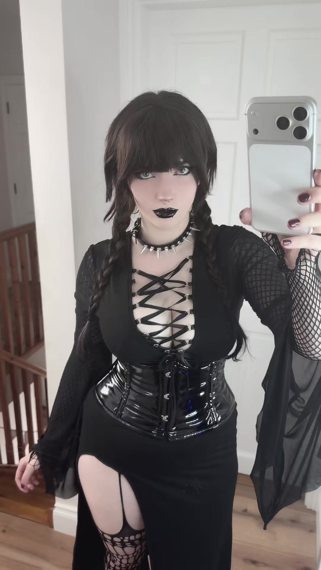 @Cutiegothxo