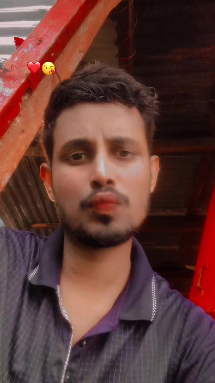 @💗SURAJ LOHAR THAKUR ❣️