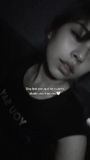 @_&bull;Naysha🇵🇪✨&bull;_