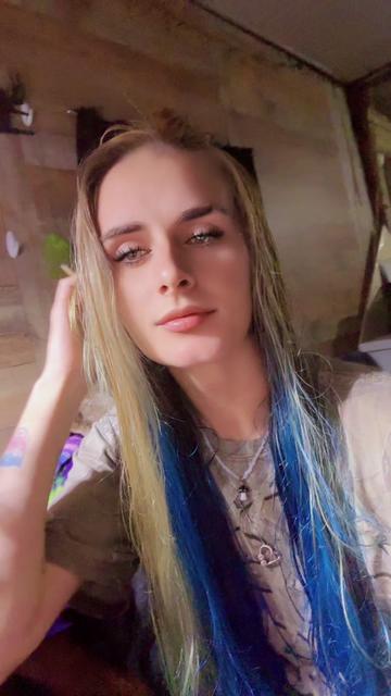 @Ťĩfff&auml;&ntilde;&yuml;&yuml;&yuml;! 🖤