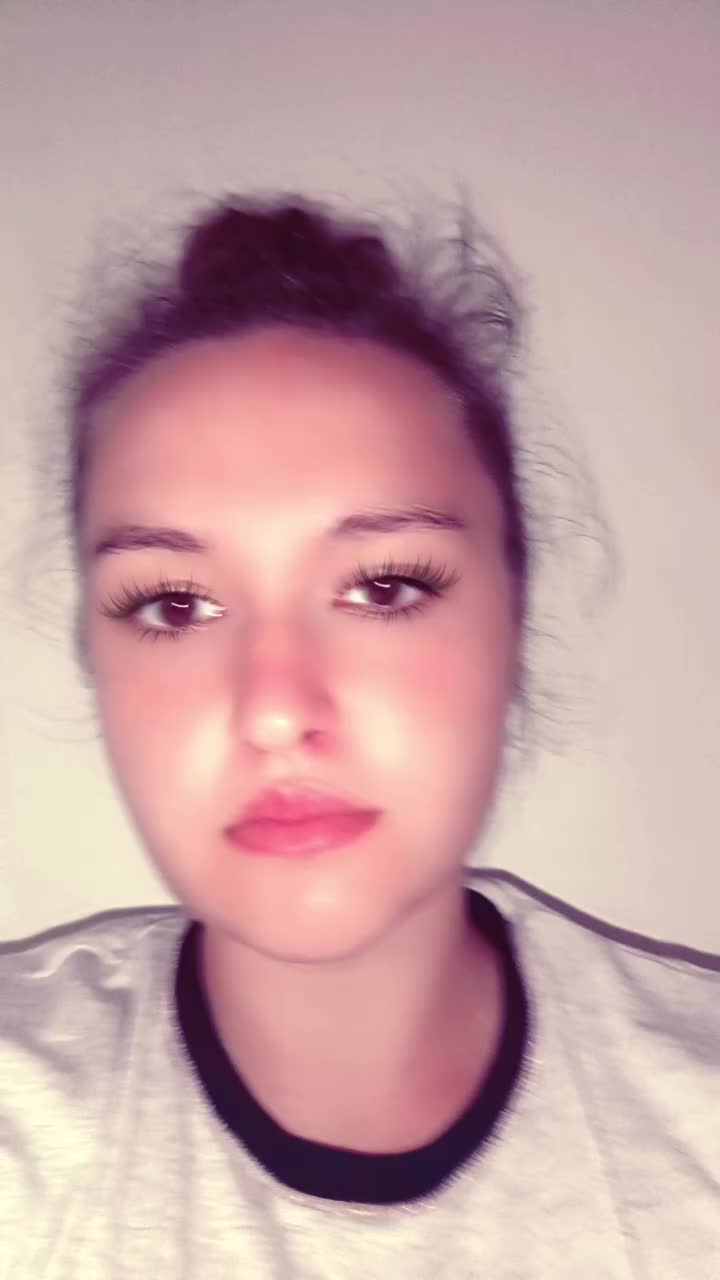 @🥀~𝓐𝓷𝓲𝓪~🥀