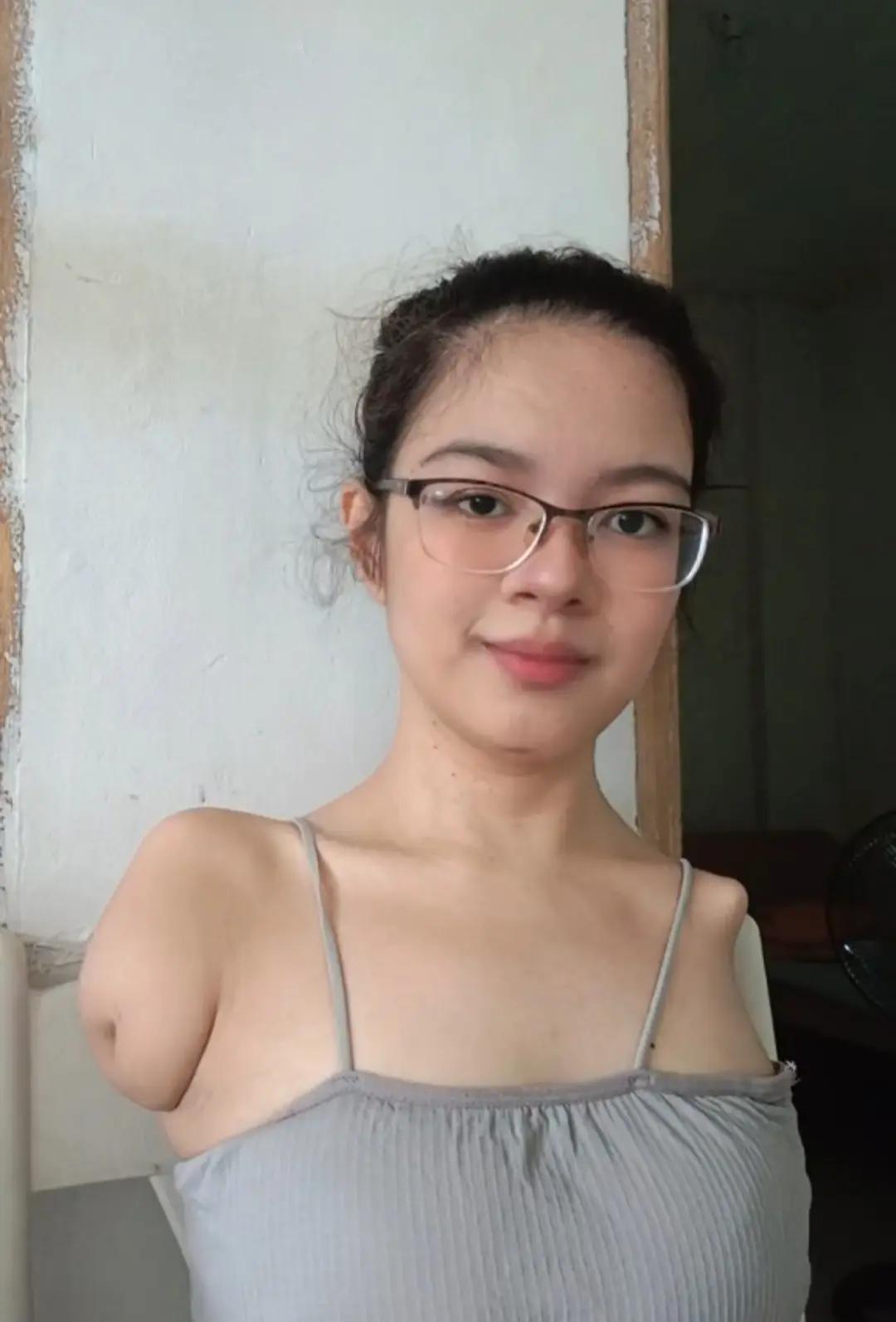 @Senorita_jesusa