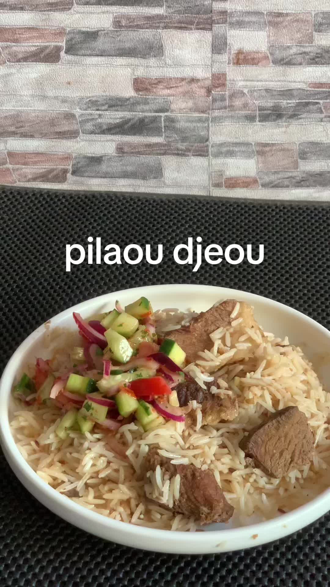 @EEkudja D&eacute;lices 🇰🇲👩&zwj;🍳