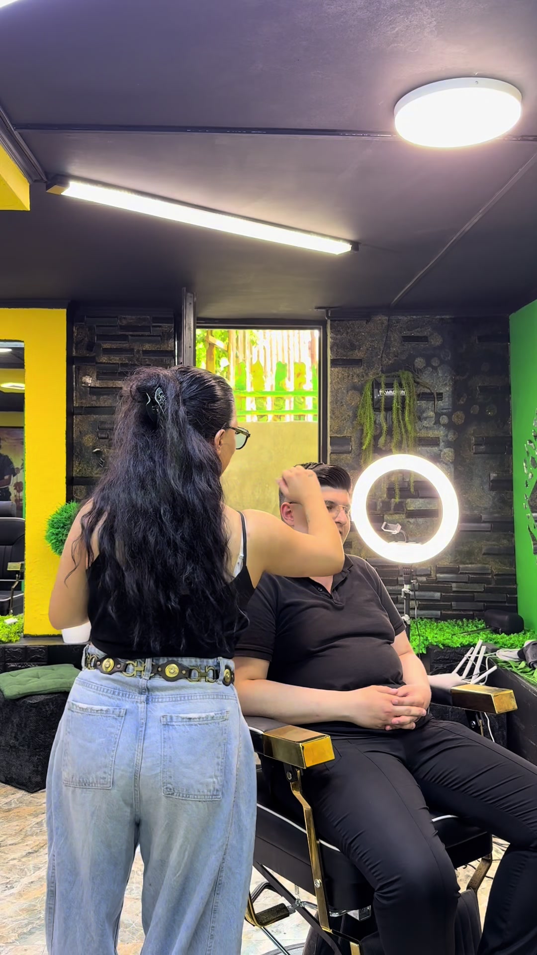 @Barber_Lili888