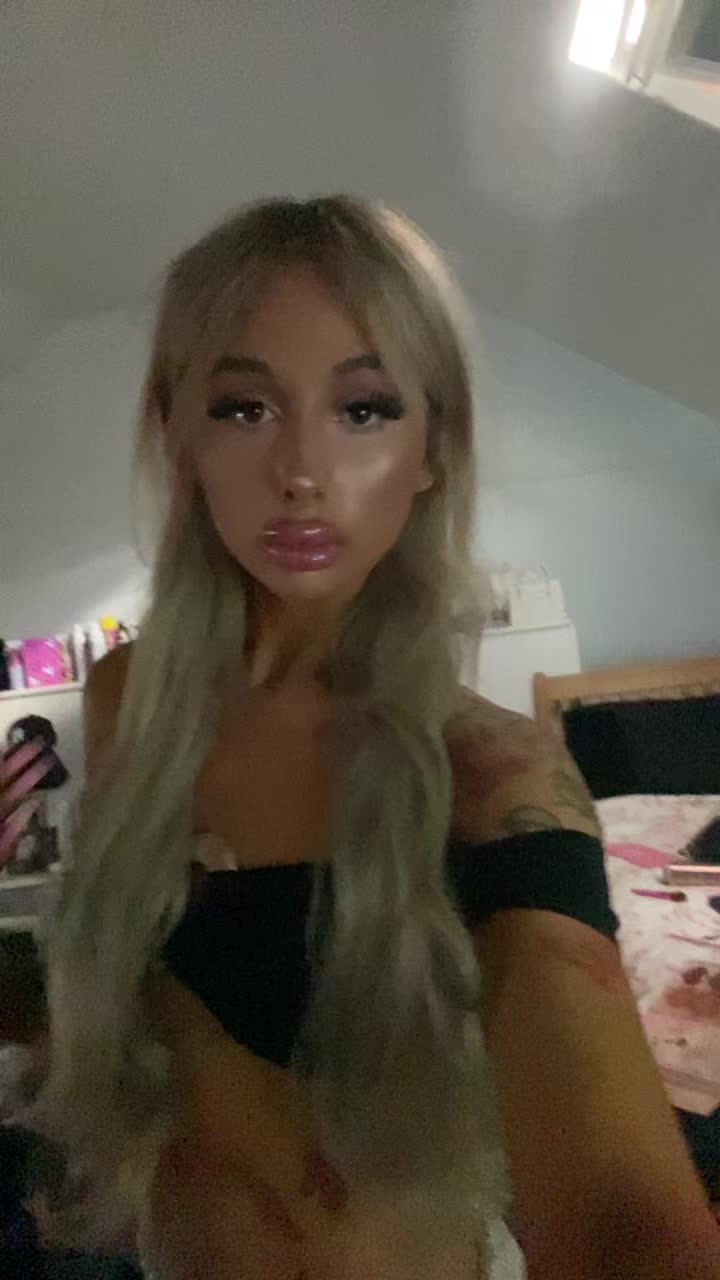@scarl🪽🎀🧸