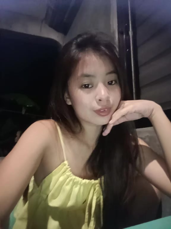 @hindi 'to si ella