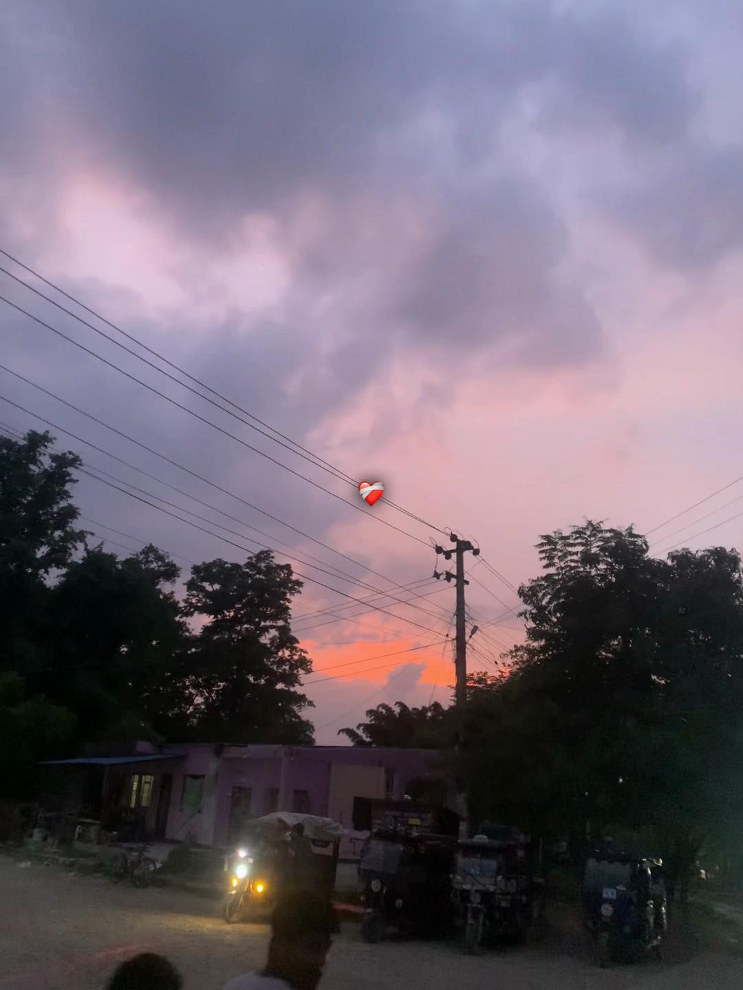 @मनिष 