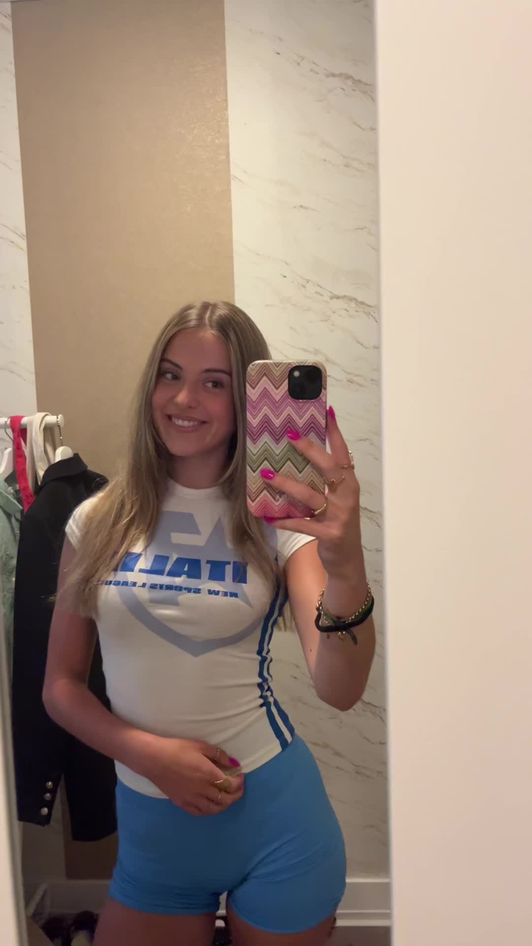 @𝐓𝐞𝐬𝐬𝐚