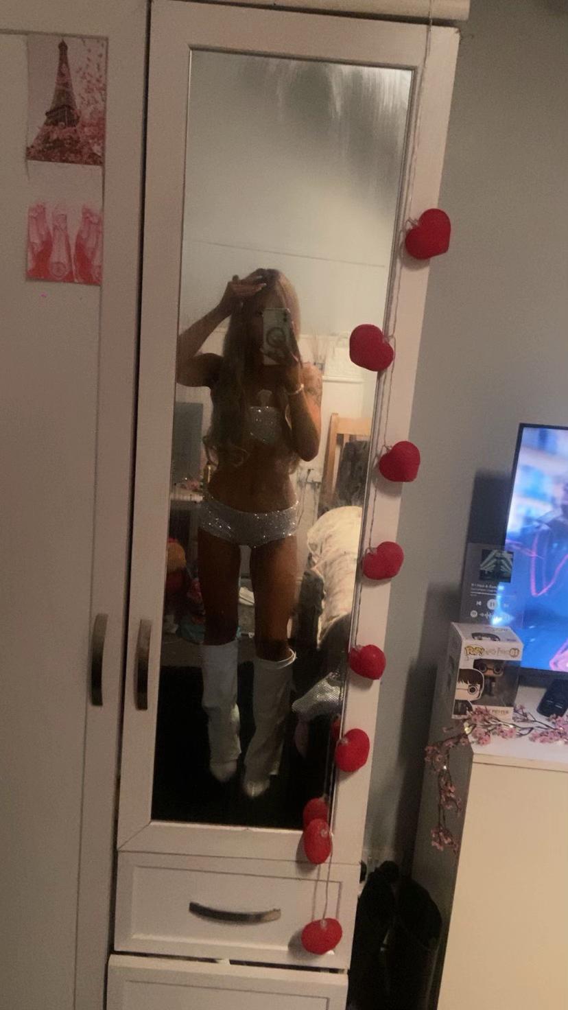@scarl🪽🎀🧸