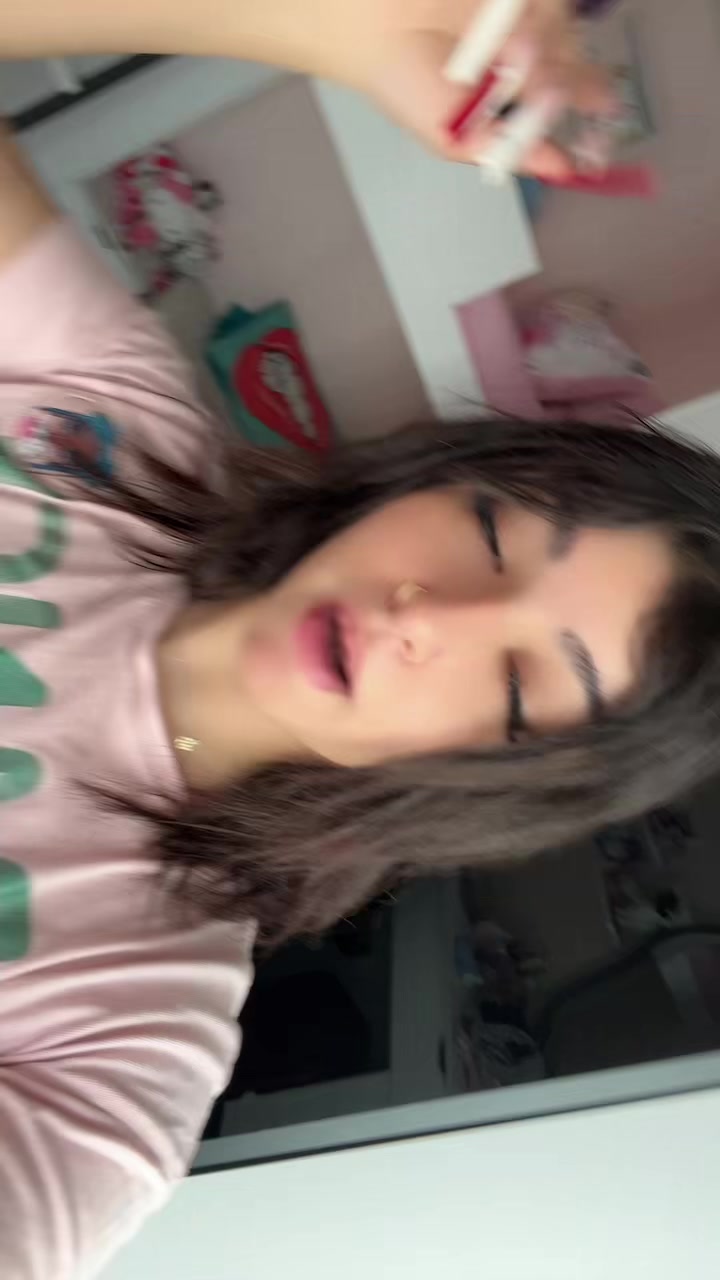 @Hsty