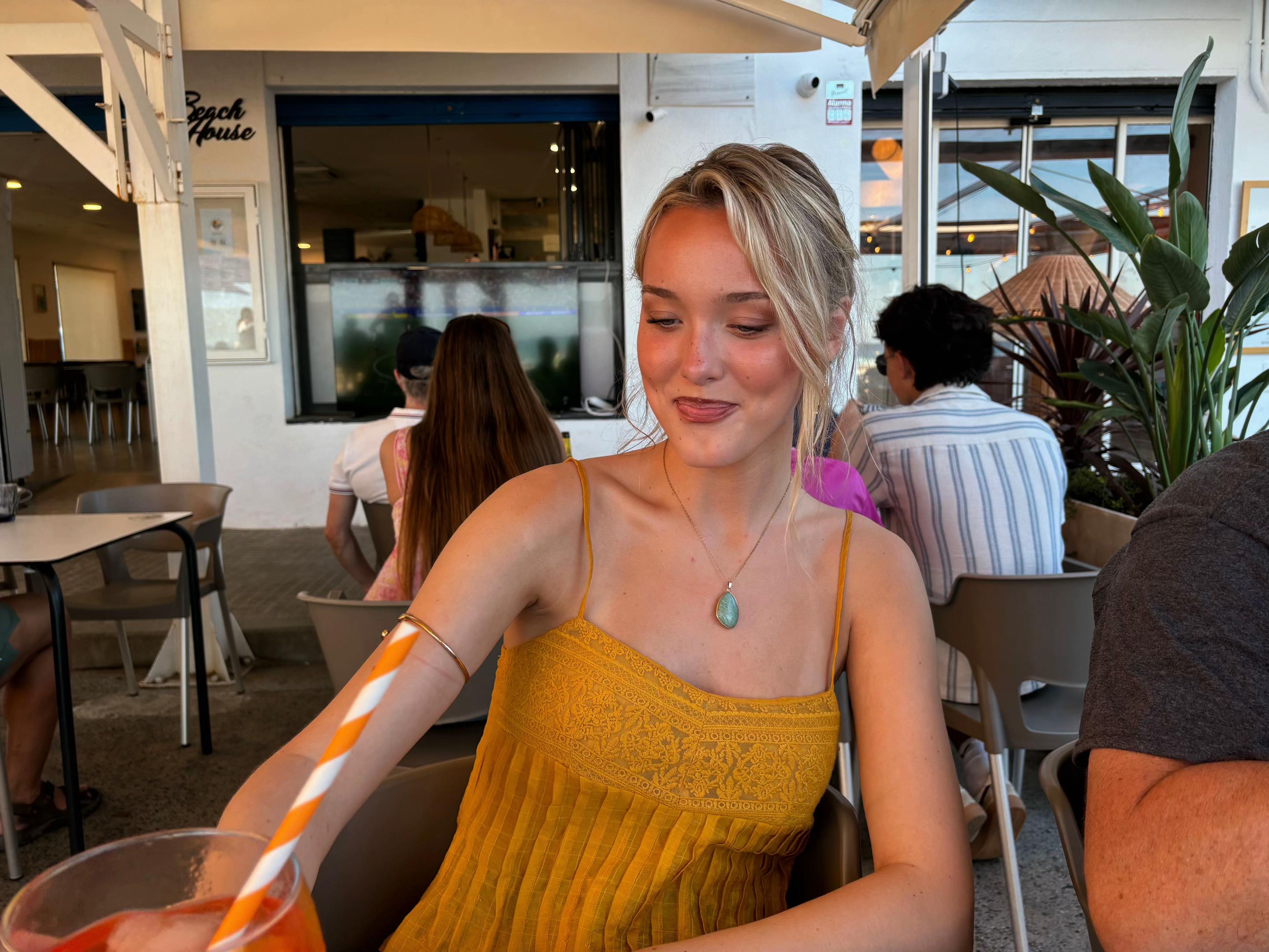 @Mae ☾☼
