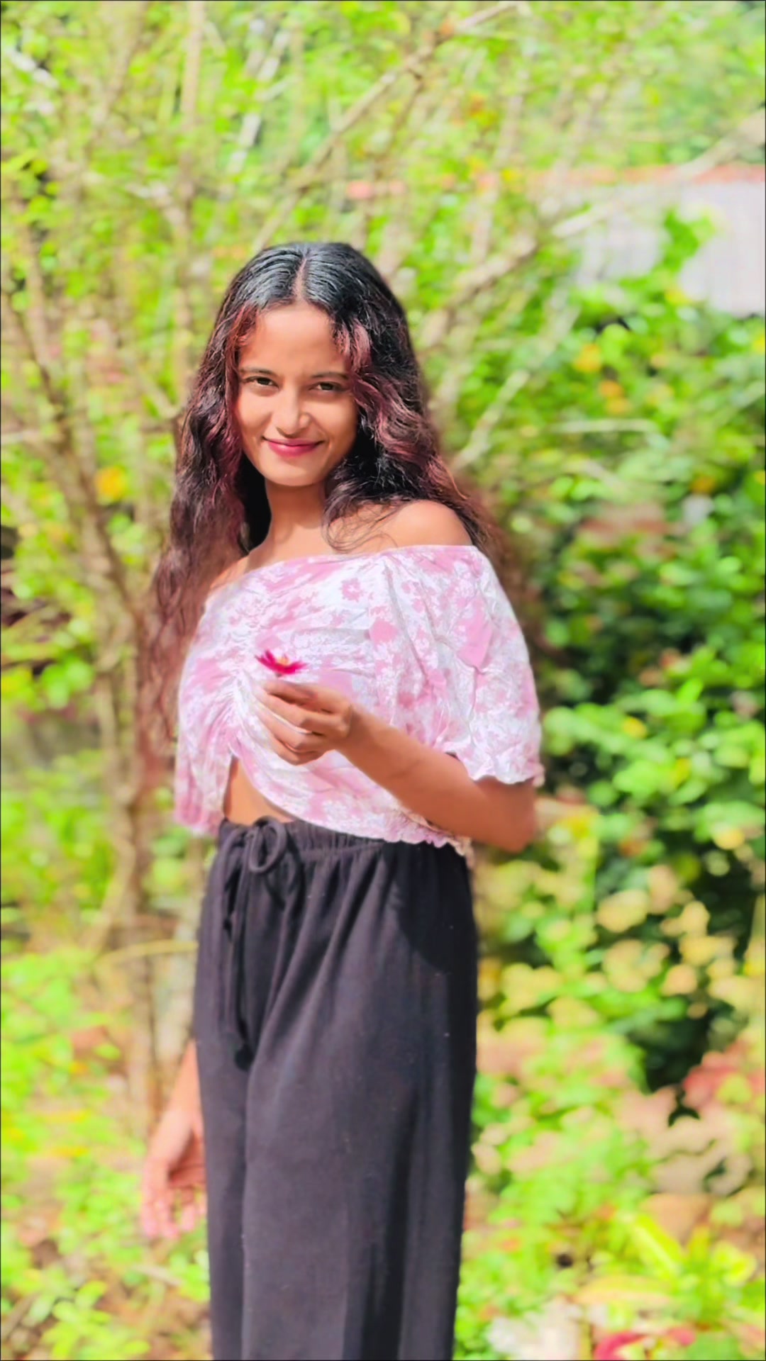 @𝗞 𝗔 𝗩 𝗘 𝗘 🦋'