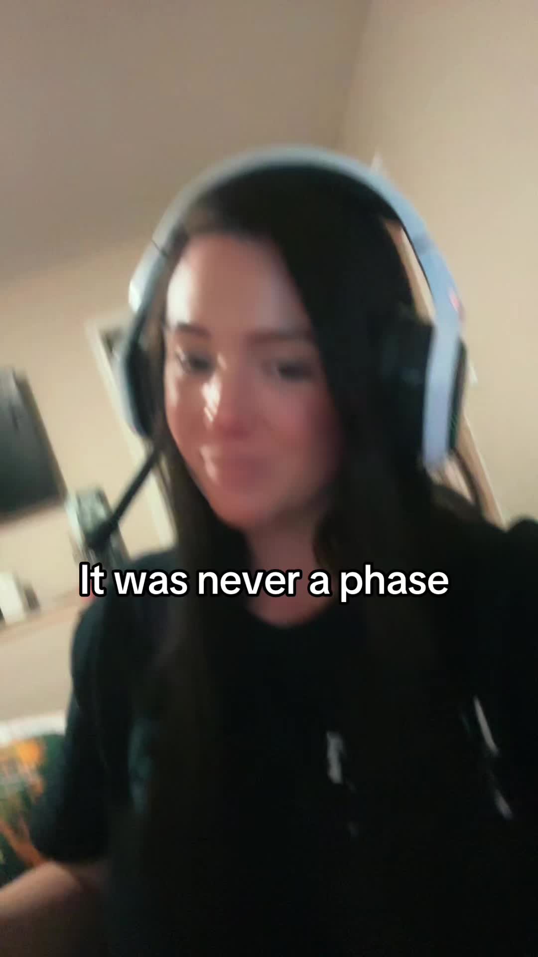 @Shania