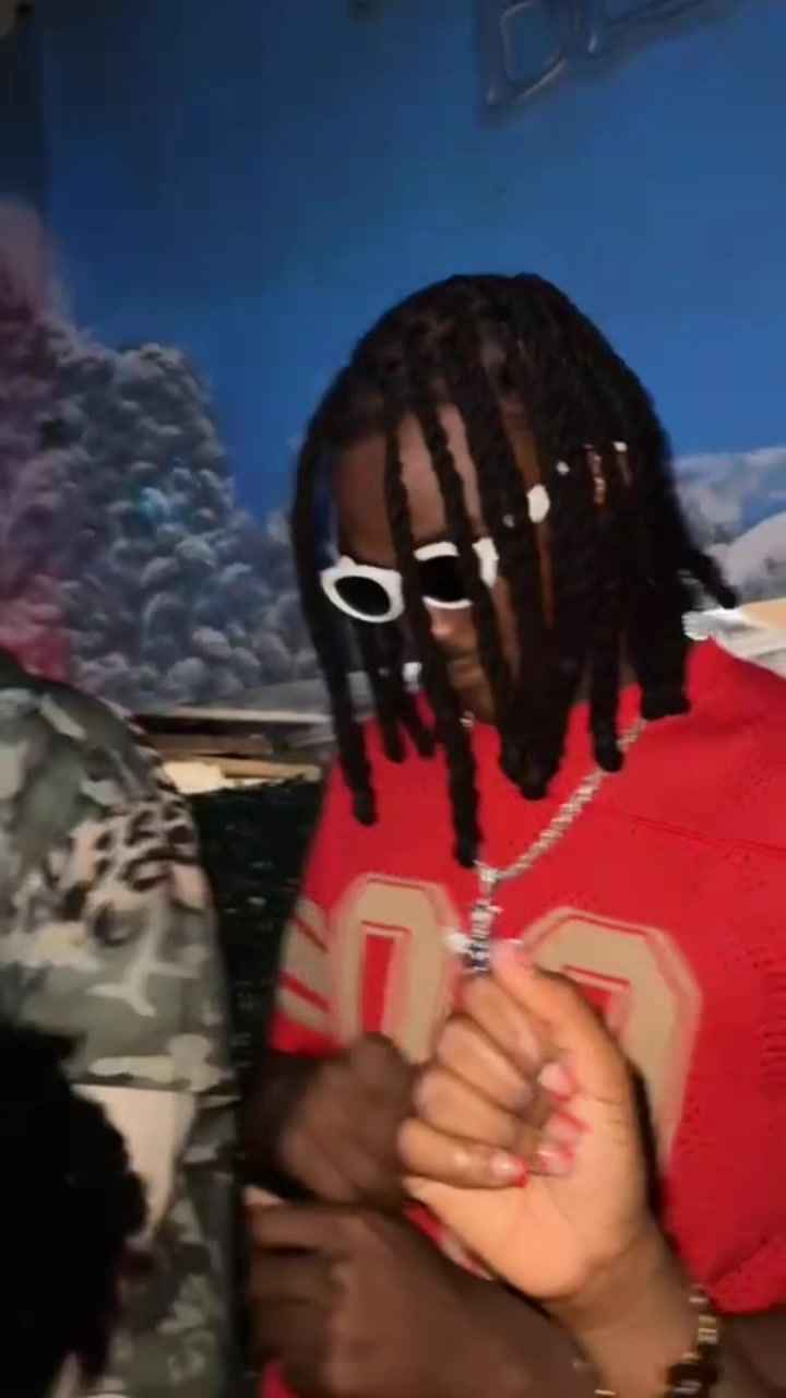 @Daatey