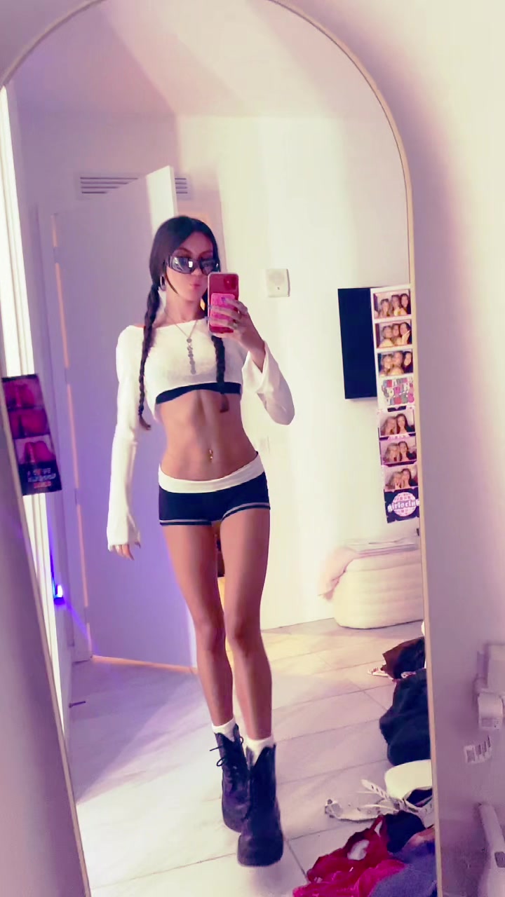 @Alexa🧸
