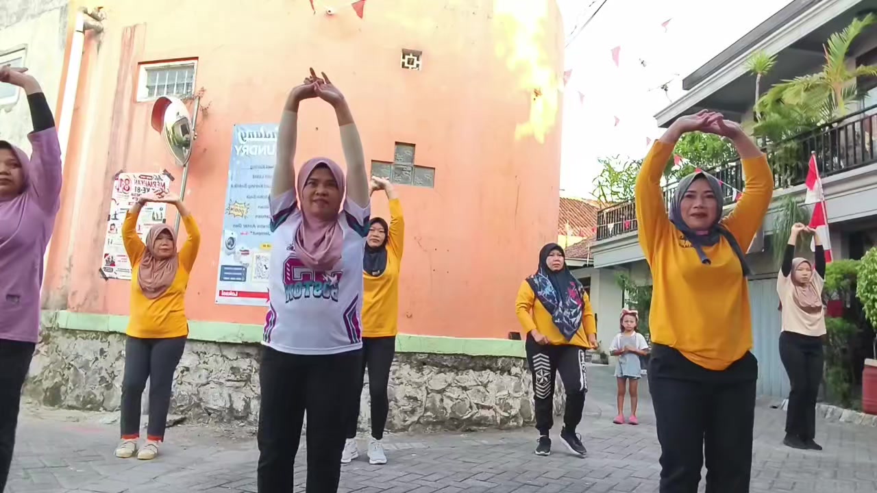 @TIGA PUTRI
