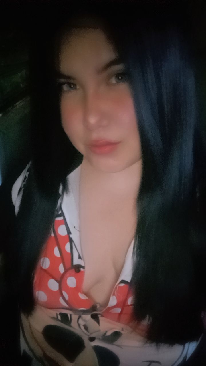 @😇🧑&zwj;🎤Andreita L.B👮&zwj;♂️