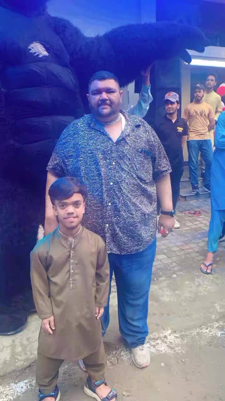@LAHORI PALWAN