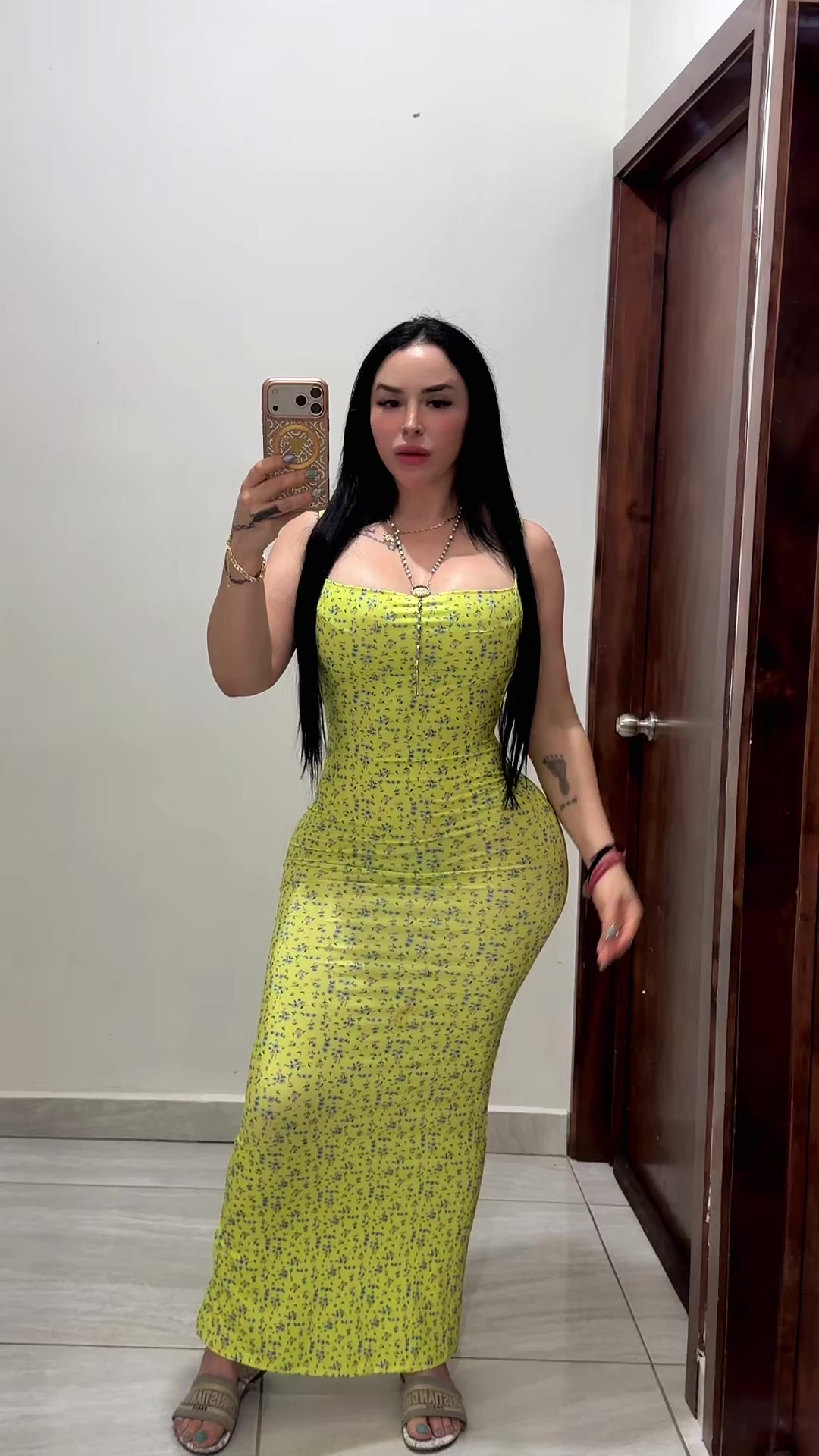 @Mary Zuñiga