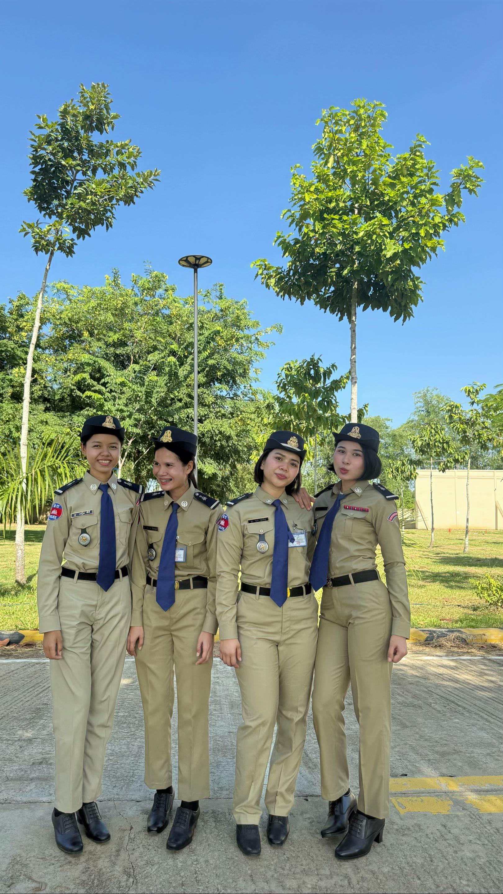 @ហេង រក្សា