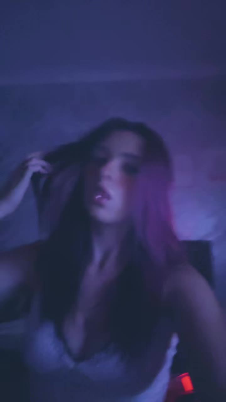 @xlaylaaaaa