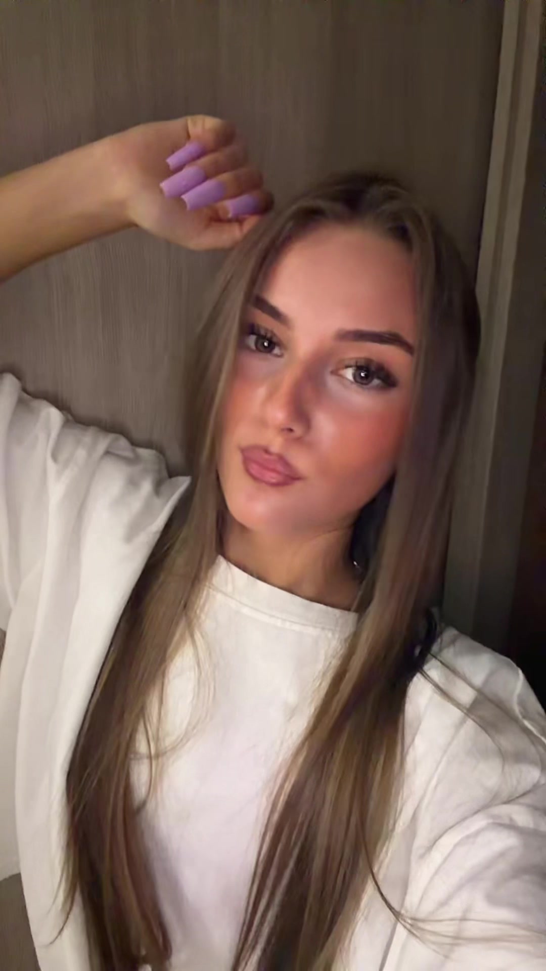 @🖤