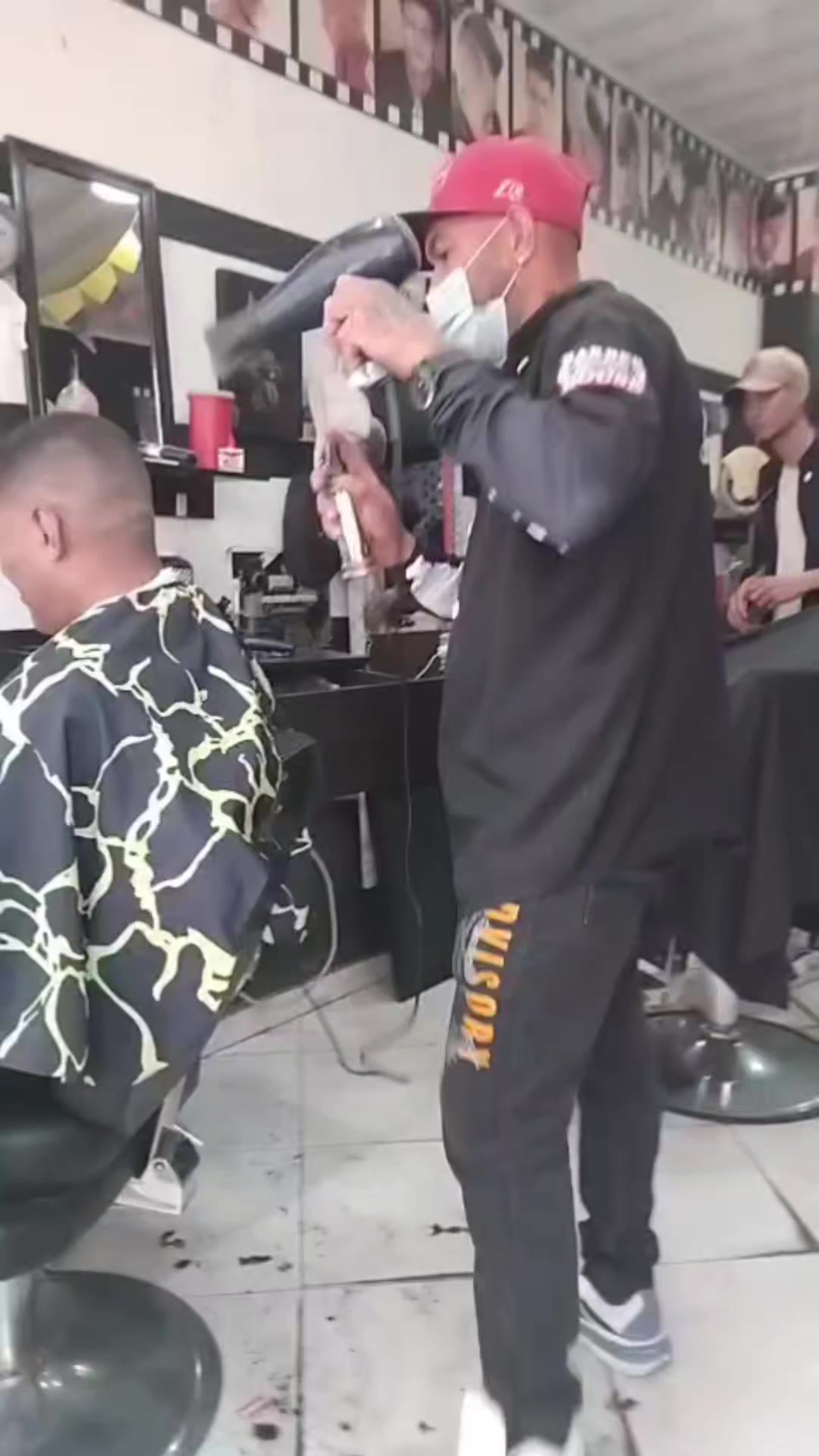 @tonybarberstylos